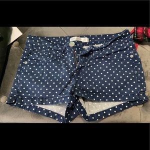women’s dotted jean shorts